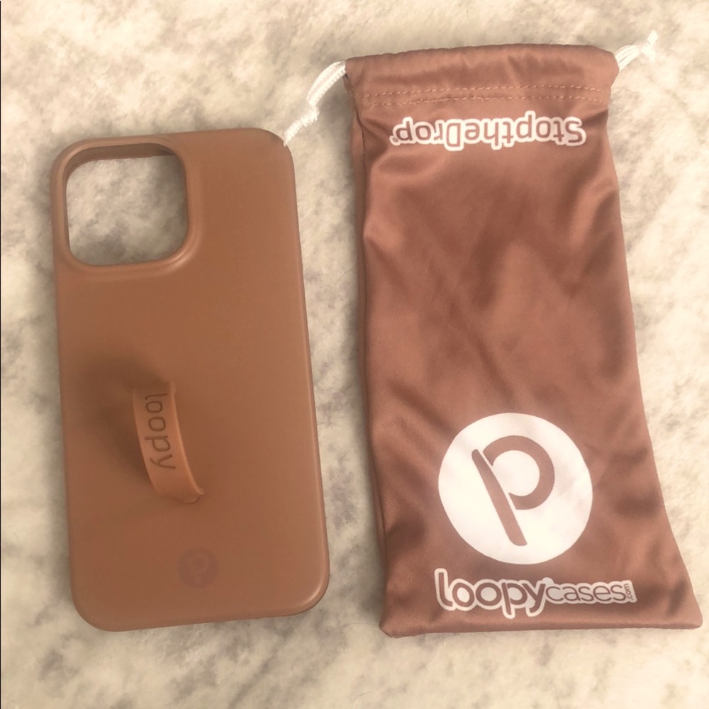 Loopy Case Phone Case “Cappuccino”Brown Silicone Phone Case with Hand Strap
